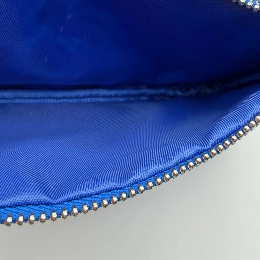 Vera Bradley‎ Blue Floral Canvas Zipper Pouch Cosmetic Makeup Bag Travel Case